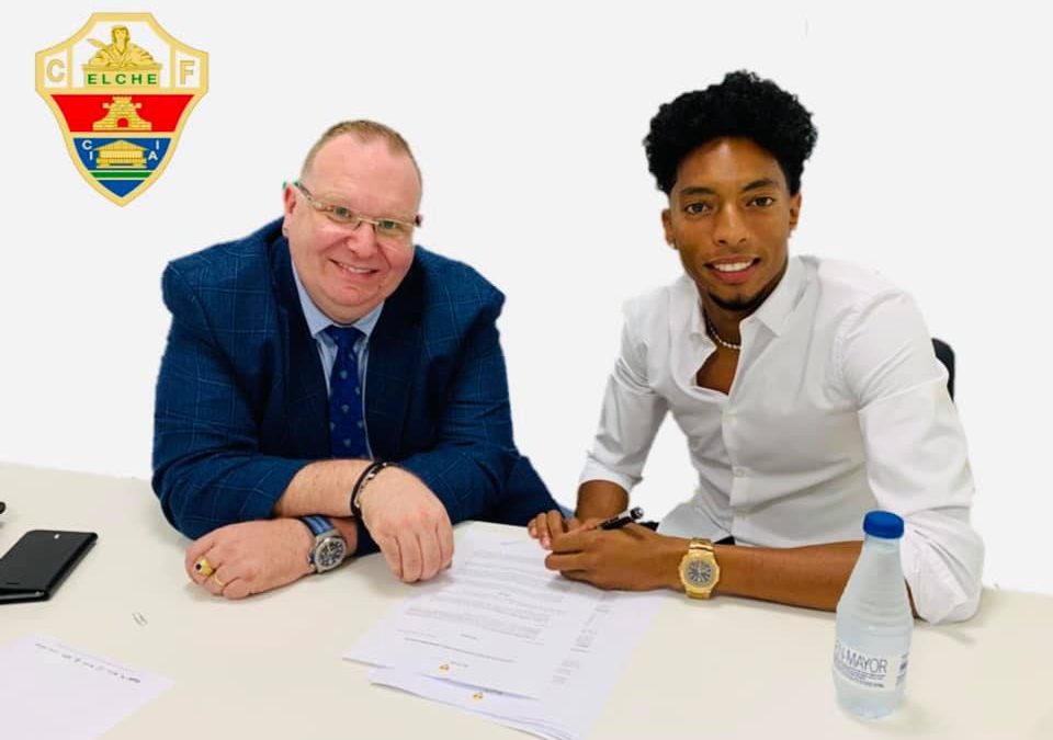 Johan Mojica signe à Elche pour 3 ans | 10.08.2021